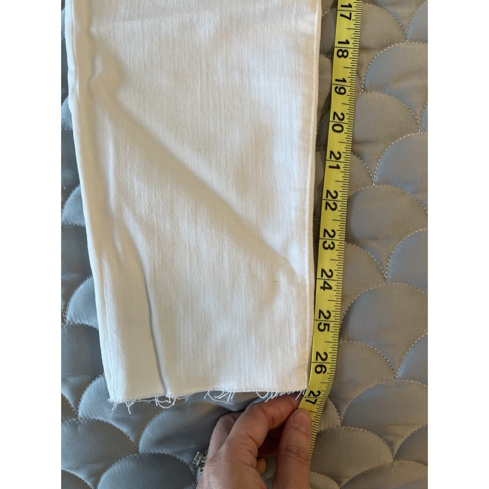 J Crew Factory NEW  10 Inch High Rise Skinny Straight Jeans White Sz 30  Raw Hem - Picture 4 of 7